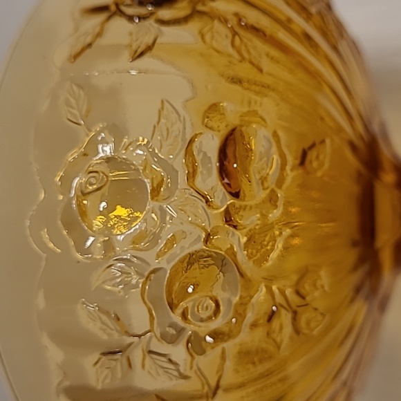 Vintage Fenton Cabbage Rose Lidded Candy Dish - Picture 13 of 16